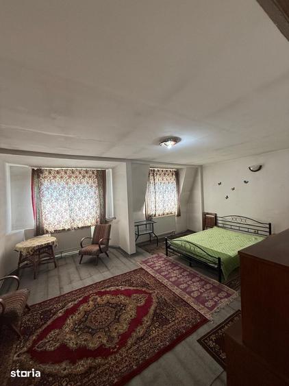 5 camere Decomandat - Posta Pacurari- 143 mp - 138000 euro - 2