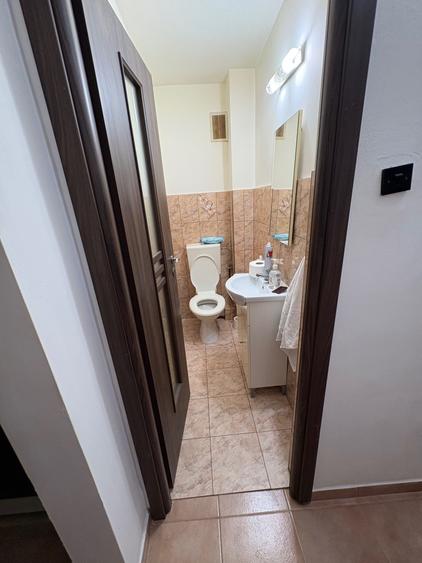 Apartament cu 3 camere semidecomandat în Micălaca