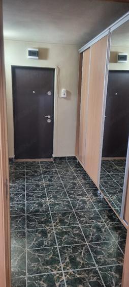 Apartament cu 2 camere nedecomandat în Kiseleff