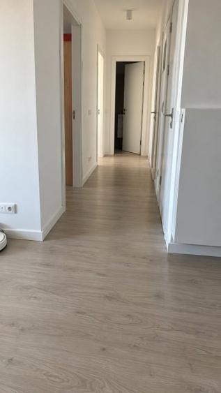 Apartament cu 3 camere decomandat, mobilat în Străulești