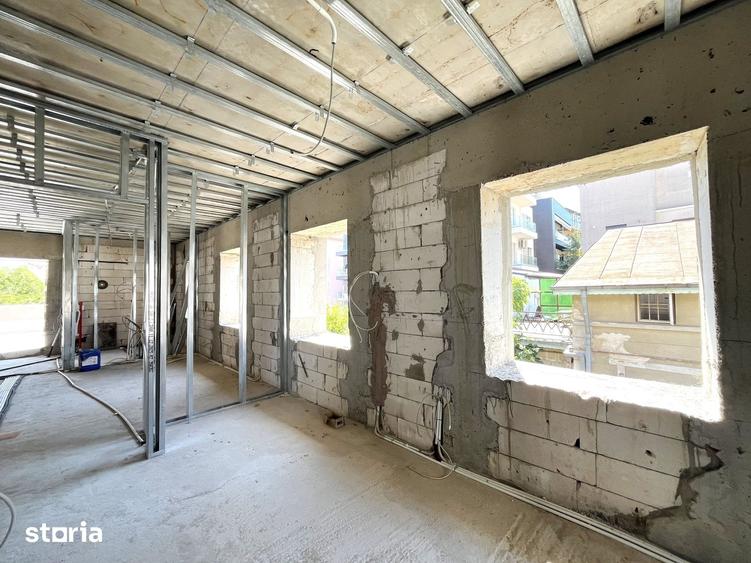 Casă cu 4 camere cu Teren 371 Mp în Dorobanți