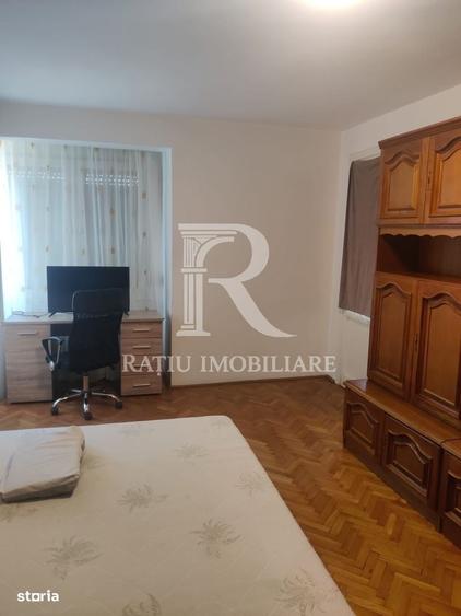 Apartament cu 3 camere decomandat în Central