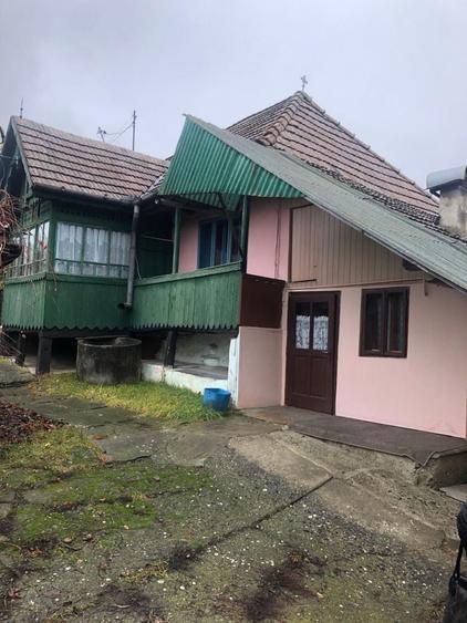 Casă cu 2 camere în Fărăgău