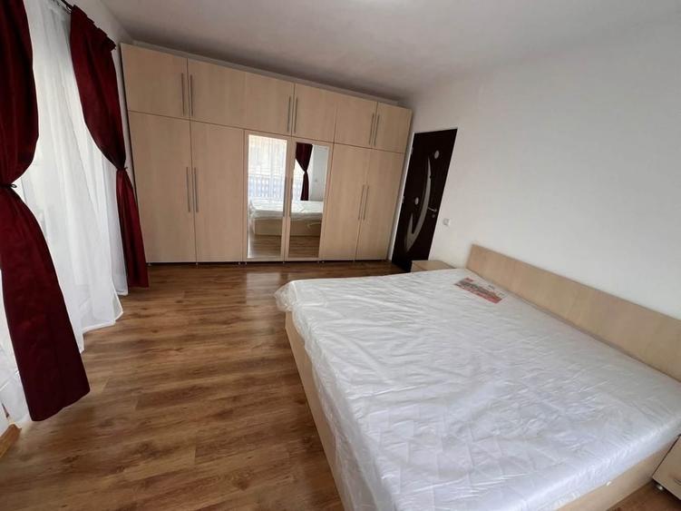 Apartament cu 2 camere decomandat în Florești