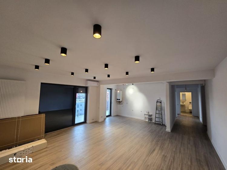 Apartament cu 3 camere decomandat în Negru Vodă