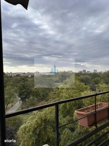 Apartament cu 6 camere în Centrul Civic