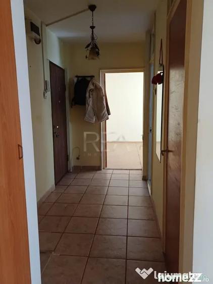 2 camere, et 5/8, 51 mp, bloc 1985- Crangasi, Str 9 Mai - 7