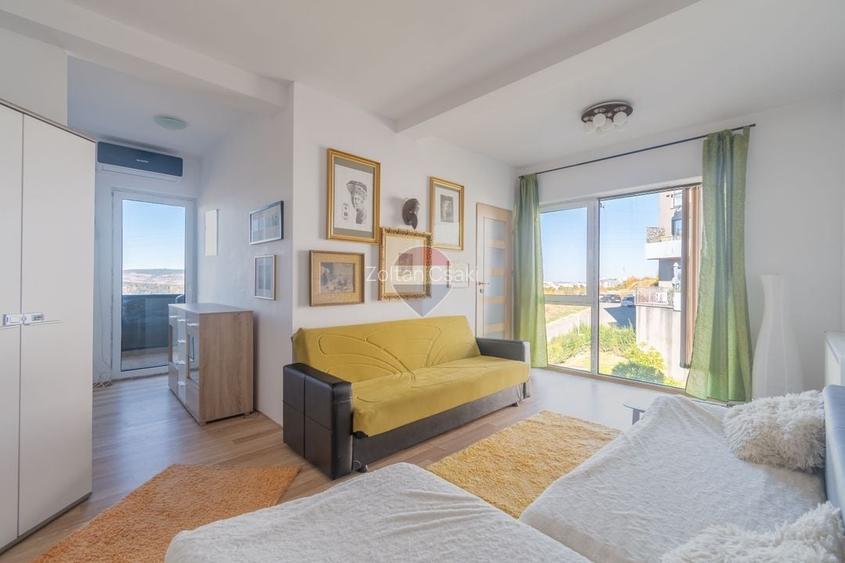 Apartament cu 1.5 camere de vanzare, 40 mp + terasa 12mp, Parcare
