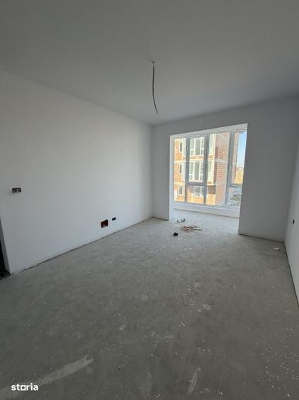 Bucatarie Inchisa, Apartament Cu 2 Camere, Giroc - 6