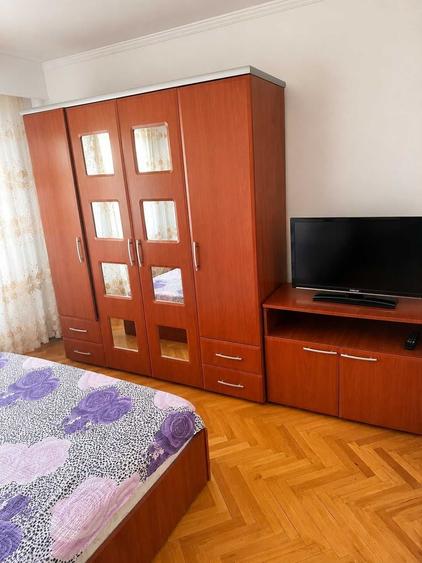 Apartament cu 2 camere decomandat în Tolstoi
