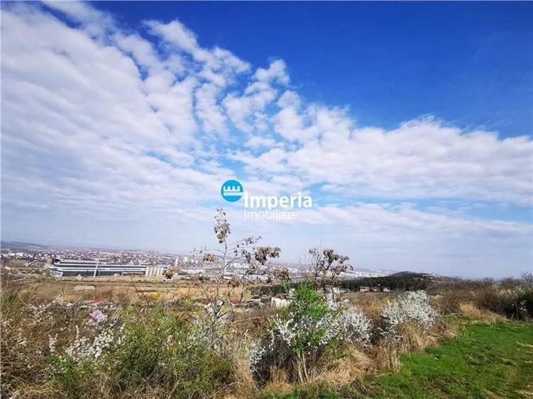 Teren Construcții intravilan de 2155 mp, în Hlincea