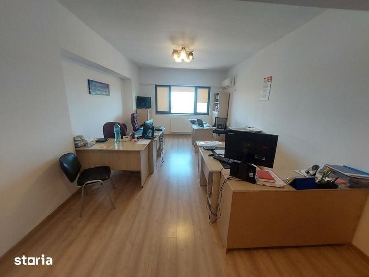 Apartament cu 2 camere în Micro 40
