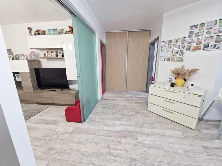 Apartament 3 camere, parcare, str Florilor Floresti Atelierul de Pizza - 9