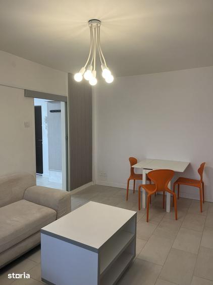 Apartament cu 2 camere decomandat, mobilat în Ghencea