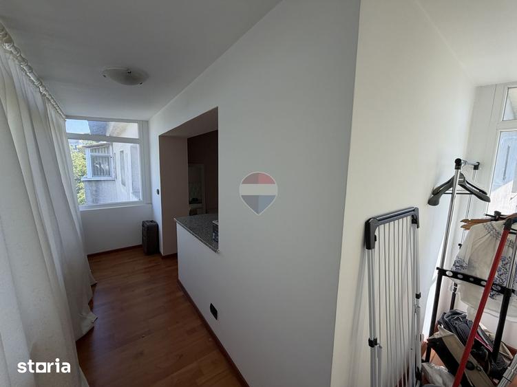 Apartament cu 3 camere în Central