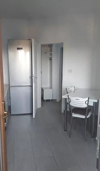 Apartament cu 2 camere decomandat în Valea Adâncă