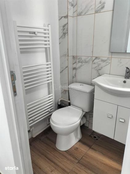 Garsonieră decomandată în Podgoria