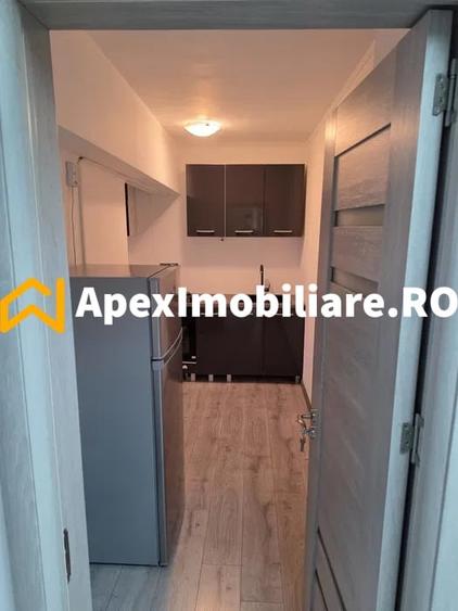 Apartament cu 2 camere decomandat, mobilat în Unirii