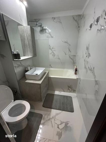 Inchiriez apartament 3 camere - 5