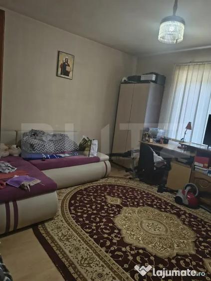 Casă cu 2 camere cu Teren 1325 Mp în Central