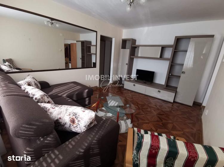Apartament cu 2 camere în Cetate