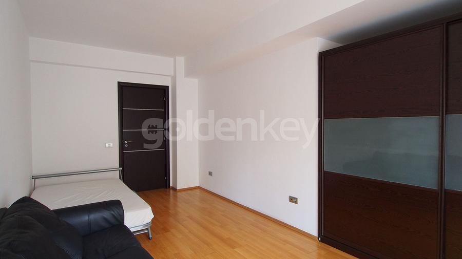 Apartament cu 3 camere decomandat, mobilat în Herăstrău