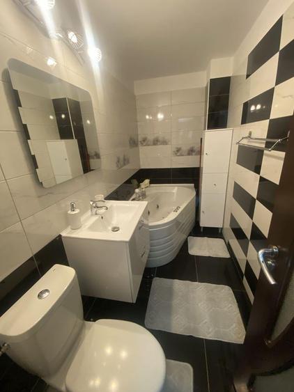 Apartament cu 2 camere decomandat în Vitan