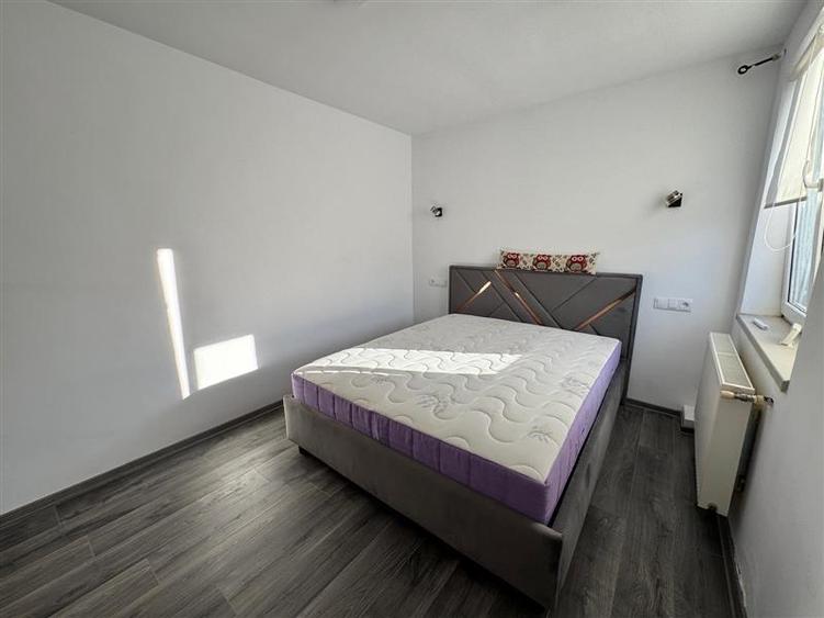 Apartament cu 2 camere decomandat în Progresul