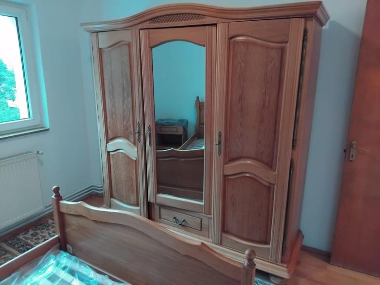 Apartament cu 3 camere decomandat în Răcădău