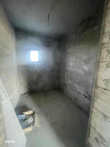 Casă cu 3 camere în Central
