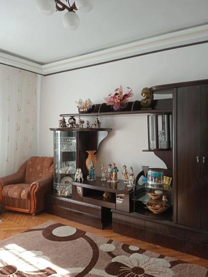 Apartament cu 2 camere semidecomandat în Hipodrom