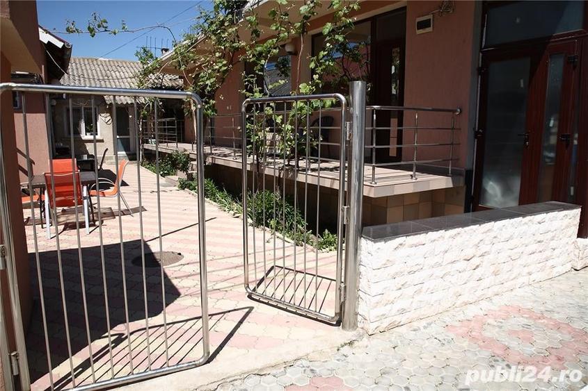 Casă cu 14 camere cu Teren 600 Mp în Costinești