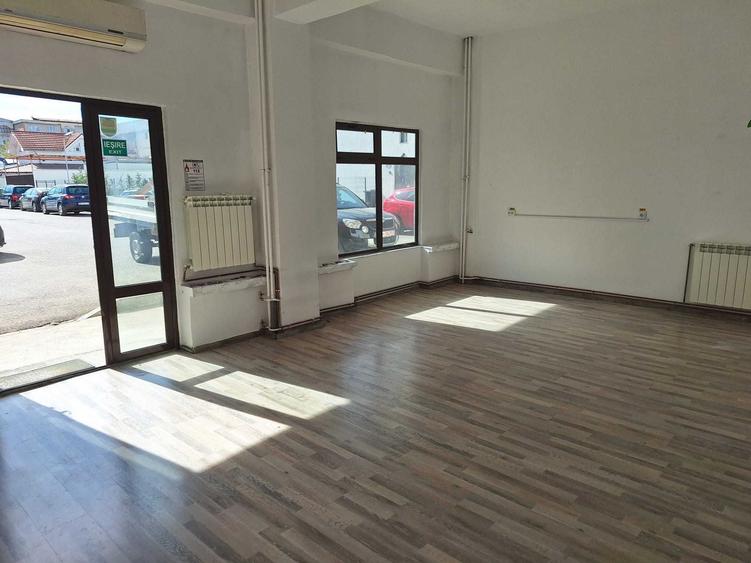 Spațiu comercial, de 140 mp, în Central