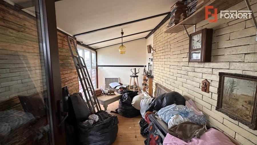 Casă individuală cu 6 camere cu Teren 1094 Mp în Moșnița Veche