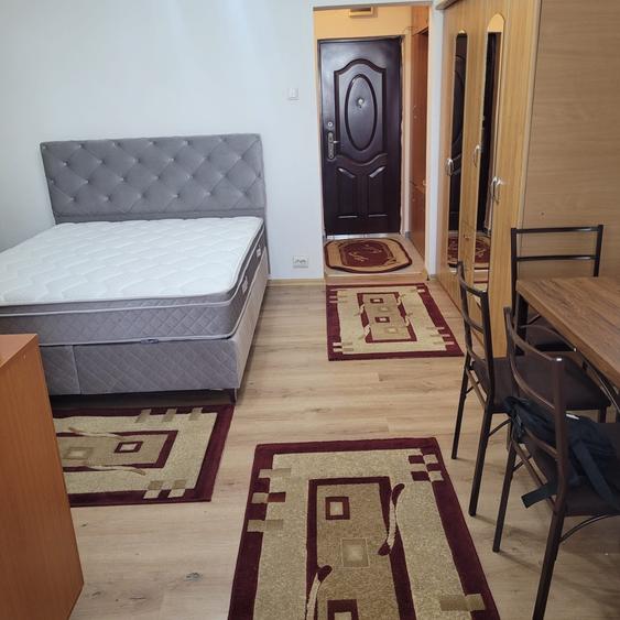 Garsonieră semidecomandată în Berceni