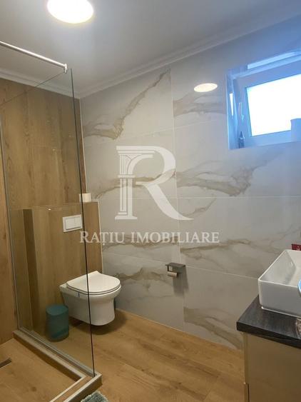 Casă individuală cu 4 camere cu Piscina în Exterior Sud