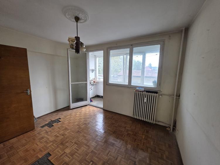 Apartament cu 2 camere decomandat în Tineretului