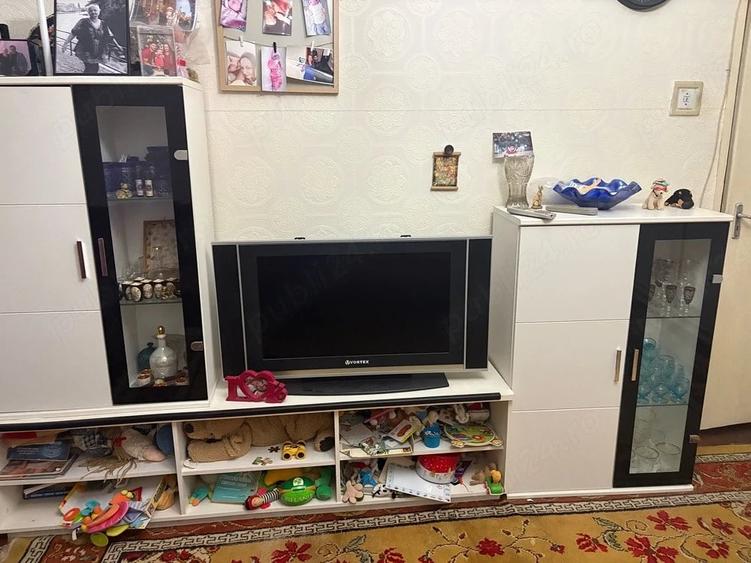 Apartament cu 2 camere semidecomandat în Muncii