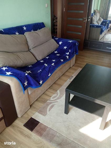 Garsonieră decomandată în Tei