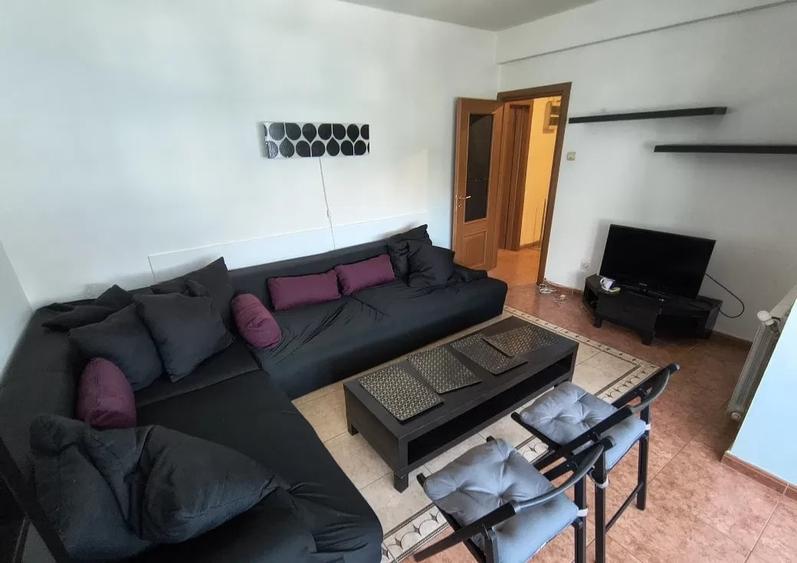 Apartament cu 2 camere decomandat, mobilat în Unirii