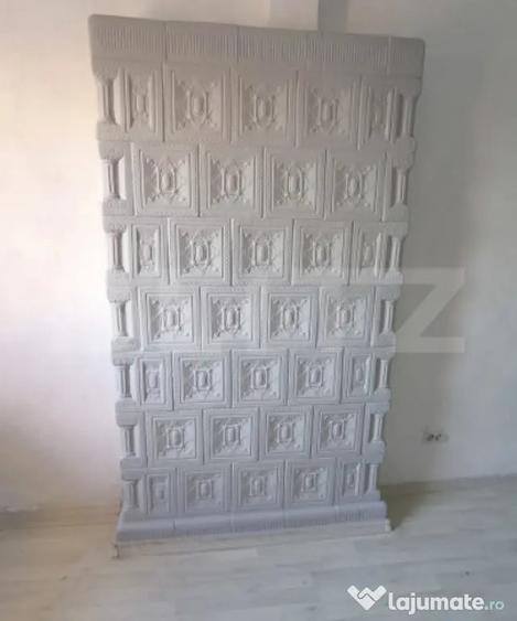 Apartament cu 4 camere decomandat în Burdujeni
