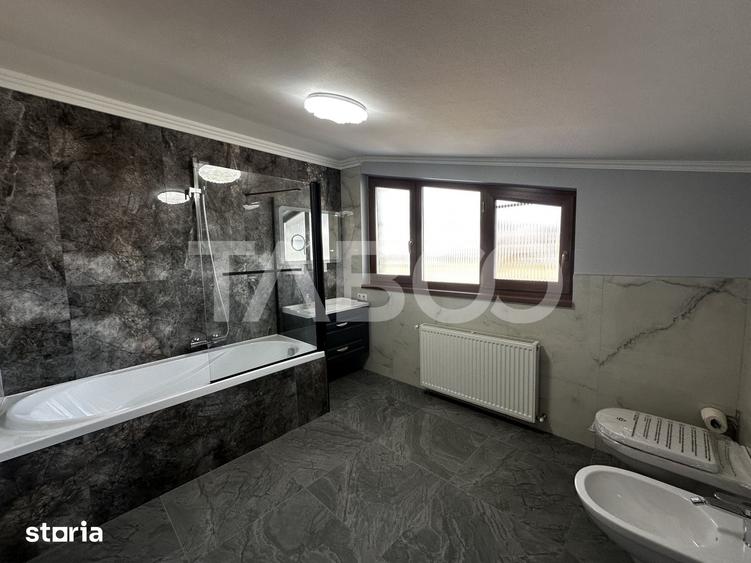 Casă cu 5 camere cu Teren 426 Mp în Central