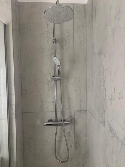 Apartament cu 2 camere semidecomandat în Florești