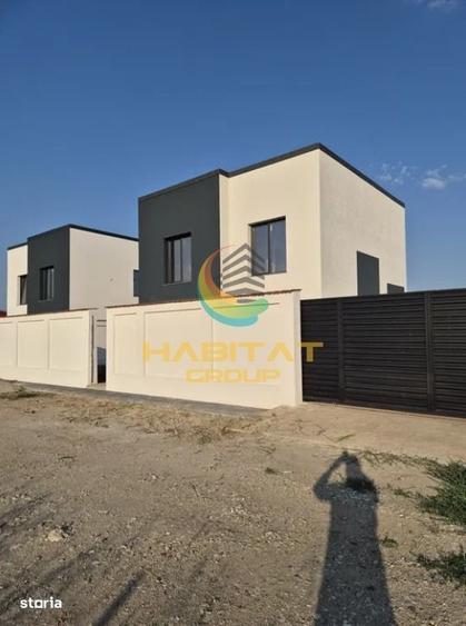 Casă cu 4 camere cu Teren 500 Mp în Frumușani