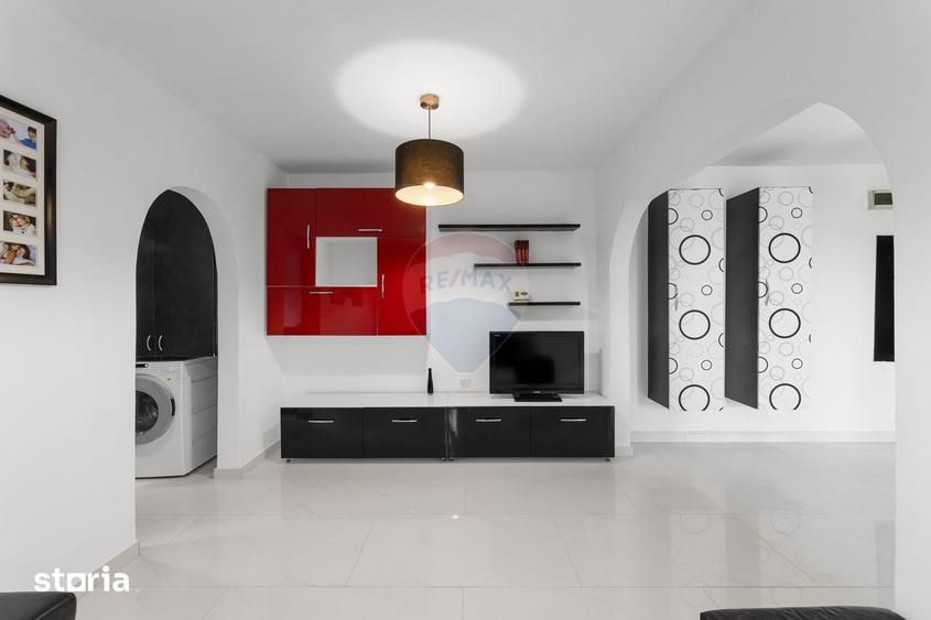 Apartament cu 3 camere decomandat, mobilat în Podgoria