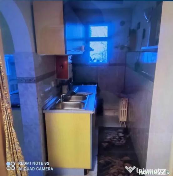 Casă cu 4 camere cu Teren 570 Mp în Central
