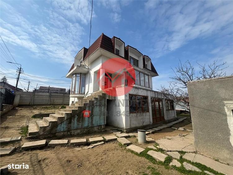 Casă cu 4 camere în Ultracentral