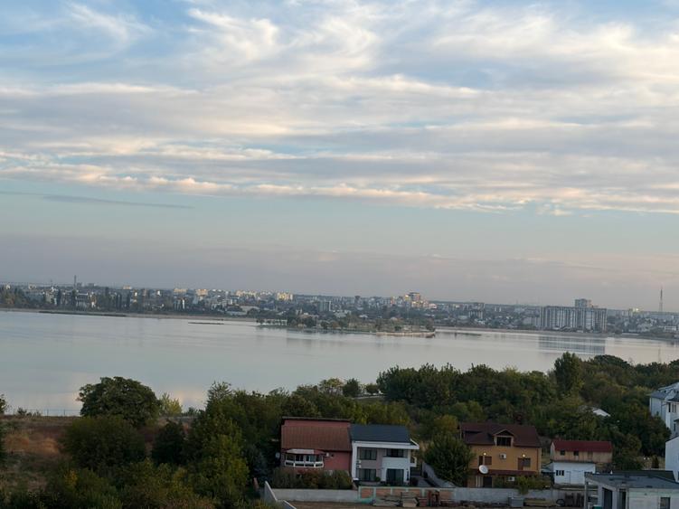 Apartament cu 3 camere decomandat în Militari