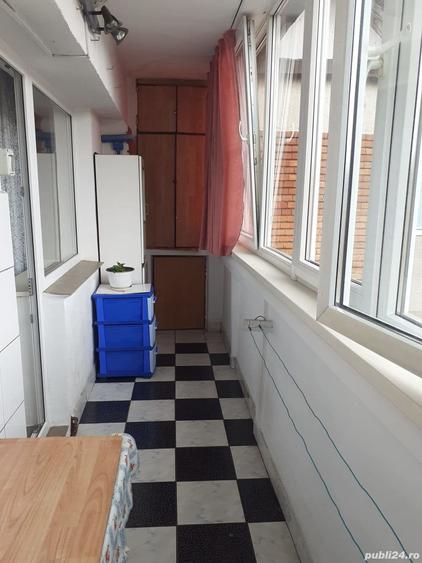 Apartament cu 4 camere decomandat în Luncă