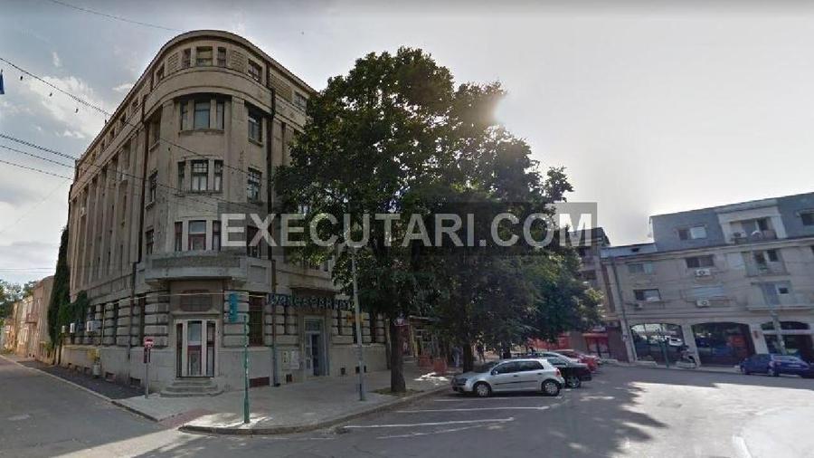 Spațiu comercial, de 320 mp, în Ultracentral